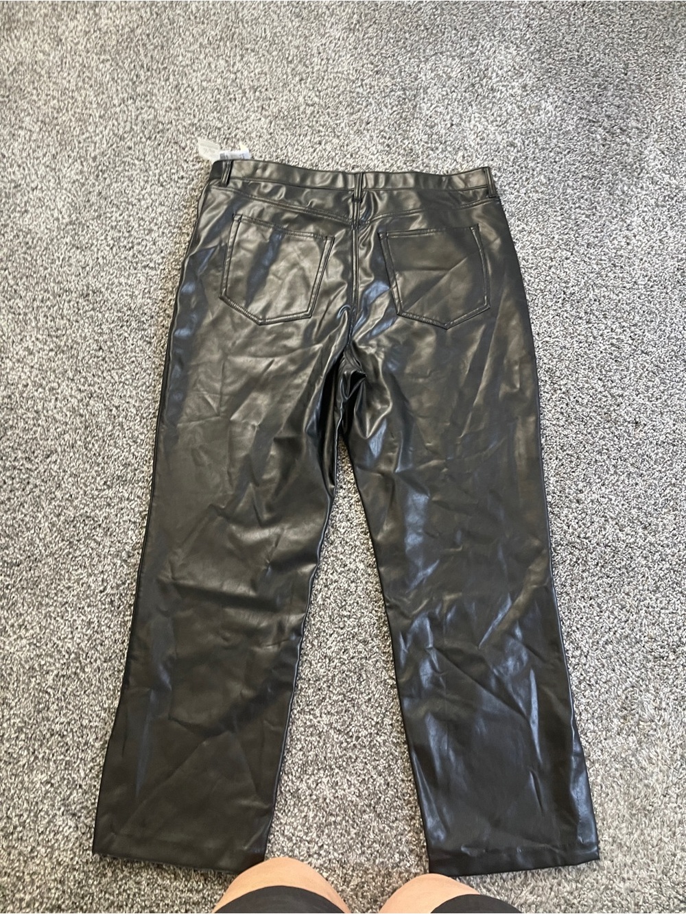 Abercrombie & fitch 90s straight leg ultra high rise black vegan leather pants - Picture 8 of 8